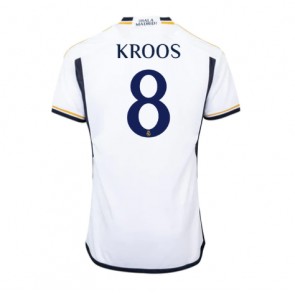 Maillot de foot Real Madrid Toni Kroos #8 Domicile 2023-24 Manches Courte
